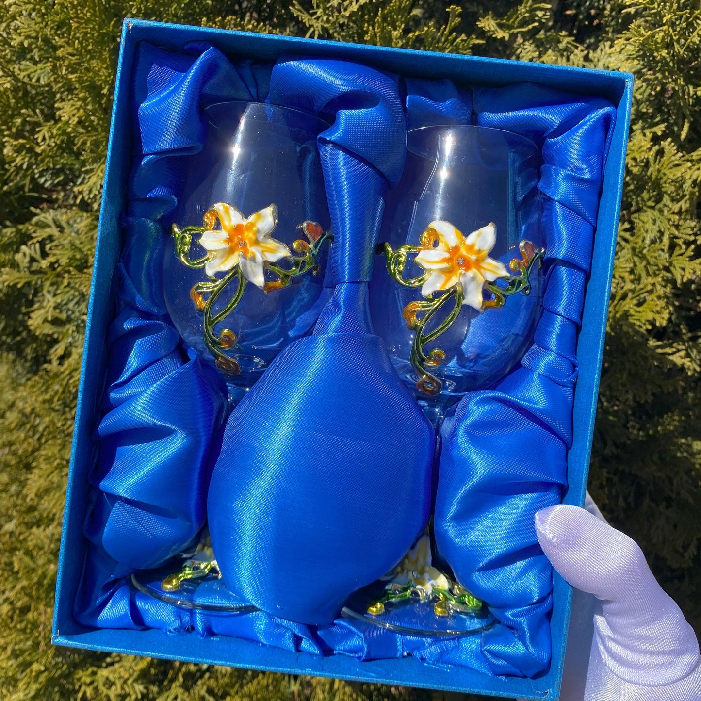 Tiana Wine Glass